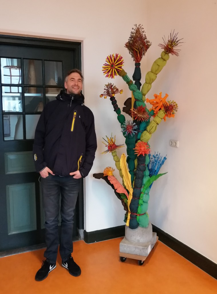 expo-noordwolde-bloem-met-pieter