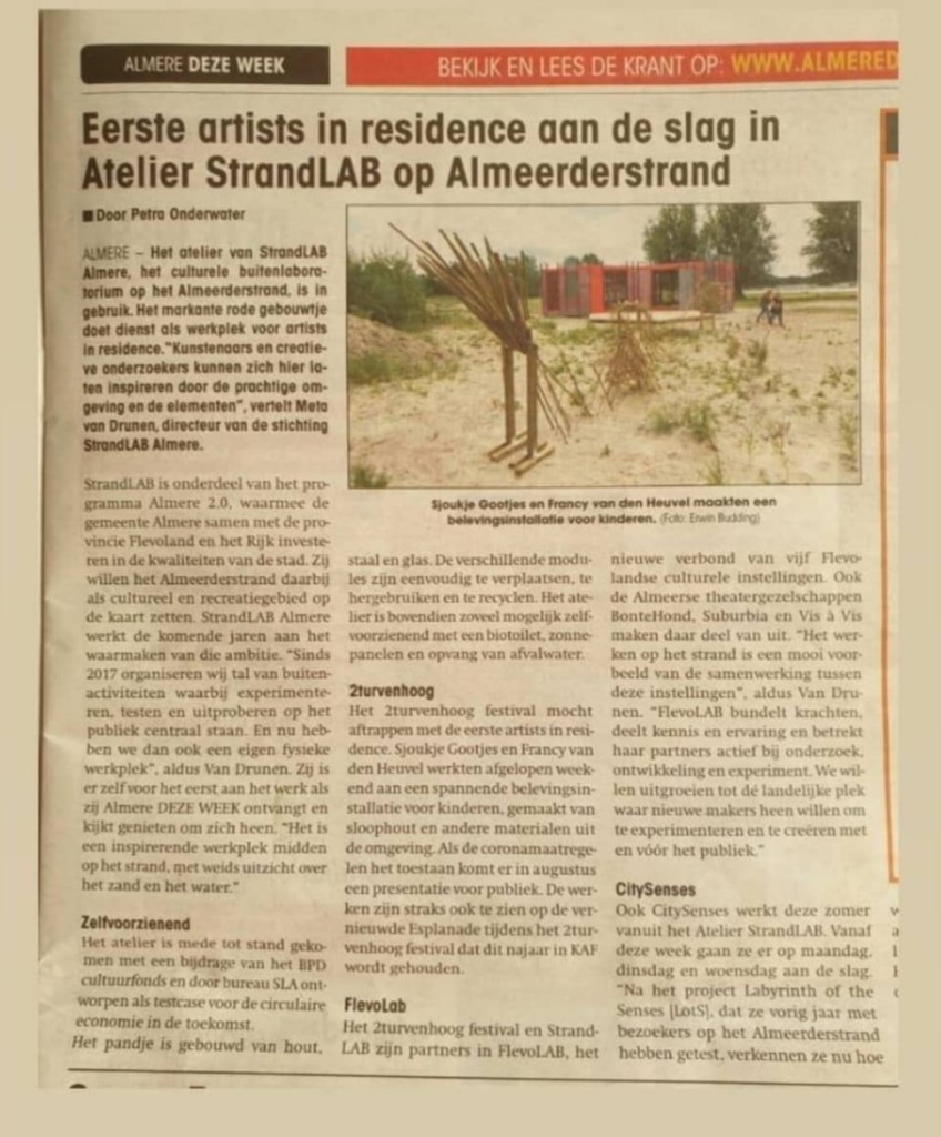 krantenartikel-belevingsinstalatie